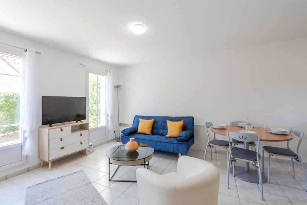 Guest House III Magny-le-Hongre Zewnętrze zdjęcie